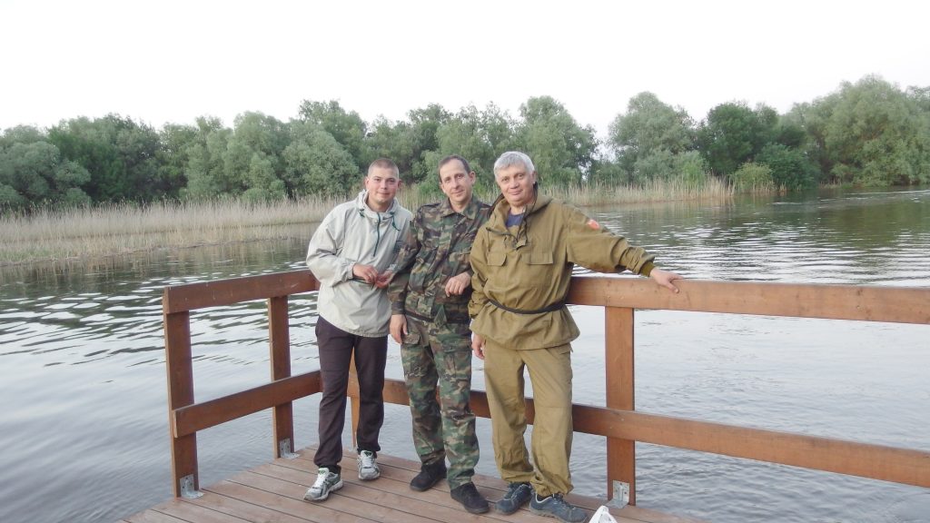 Специалисты хироптерологи (слева на право) А. Лукьяненко, Д.Б. Смирнов и В.П. Вехник