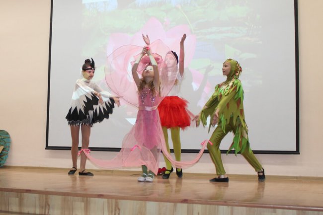 Фрагмент спектакля СОШ 39